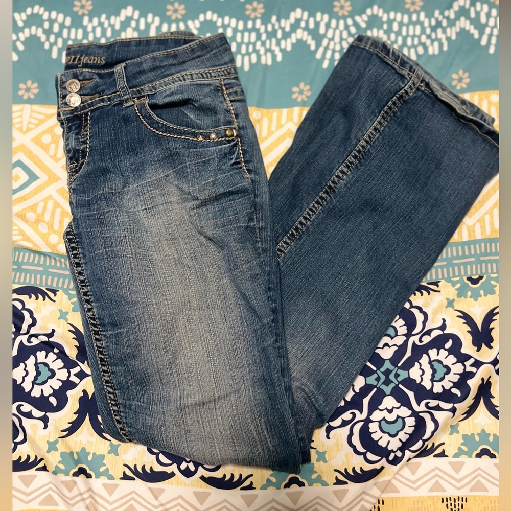 April Jeans - Picture 12 of 16